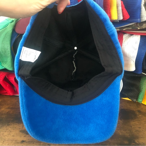 Five Ultimate frisbee plush fuzzy Snapback Hat - Picture 7 of 7